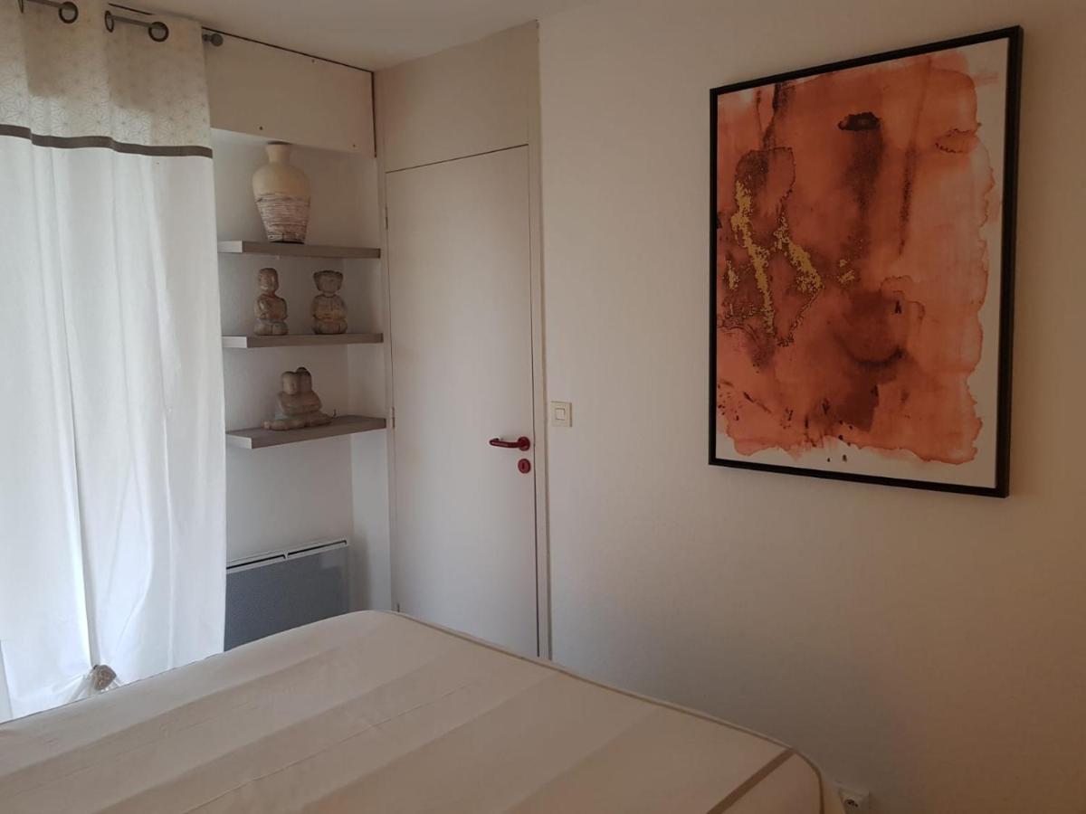 Apartment Superbe A En Roussilon Avec Vue Sur Et Montagne